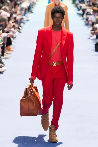 Look 36